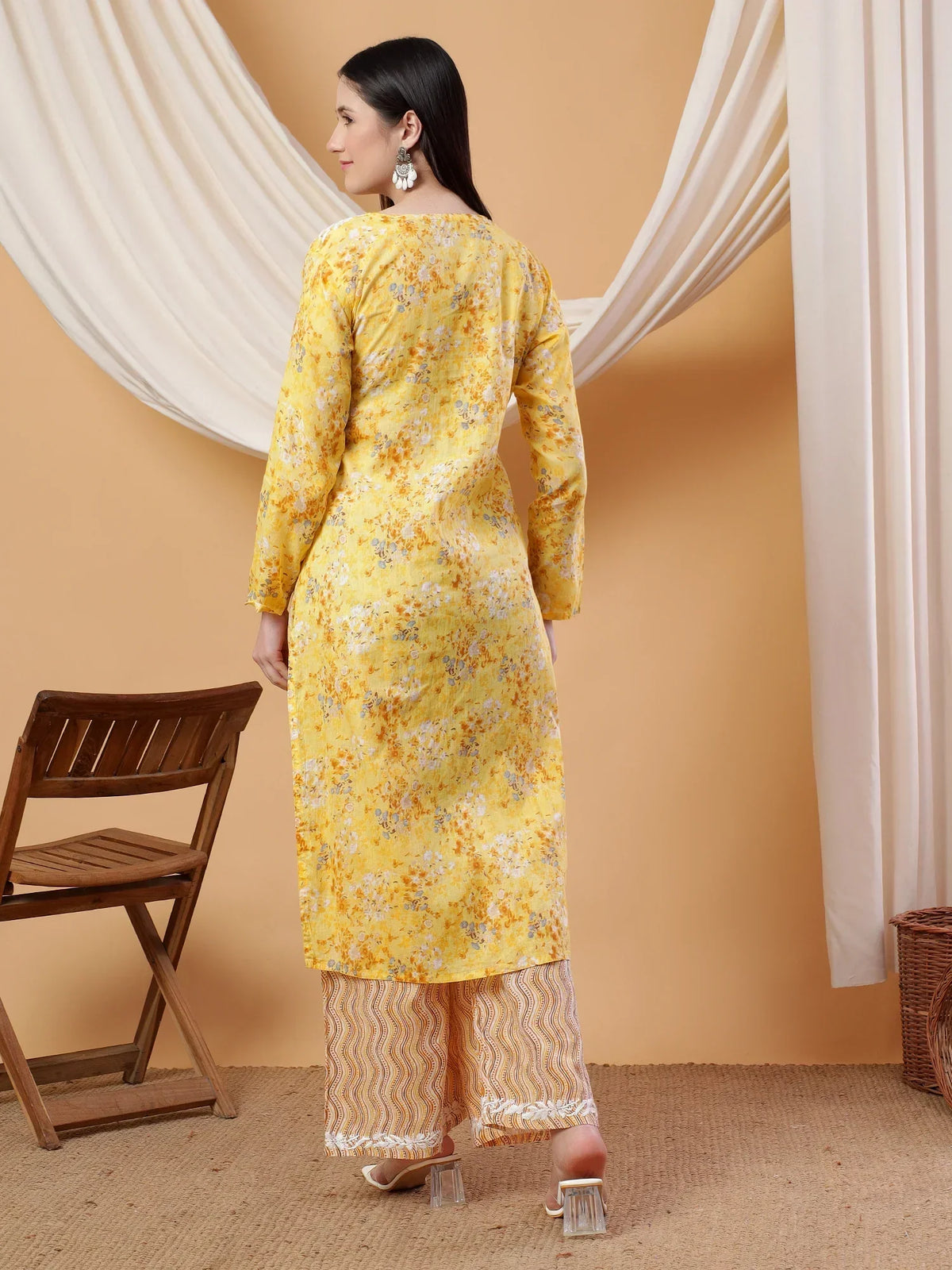 Anika Chikankari Mulmul Co-ord Set (Yellow)
