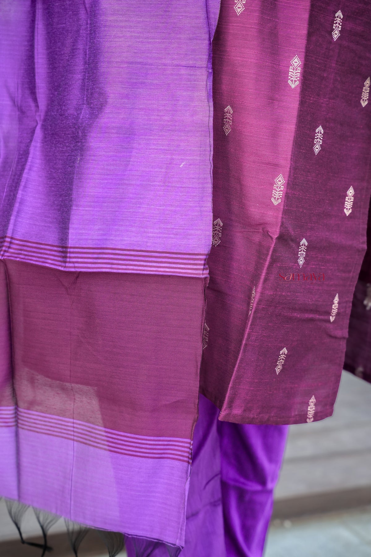Vasunthra 3 piece raw silk suit set with Dupatta ( ready to dispatch)