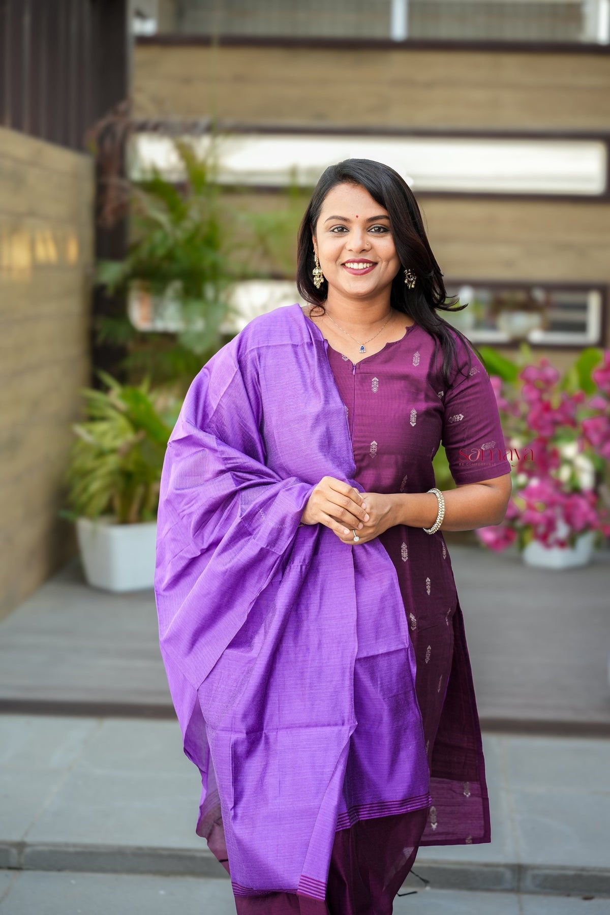 Vasunthra 3 piece raw silk suit set with Dupatta ( ready to dispatch)