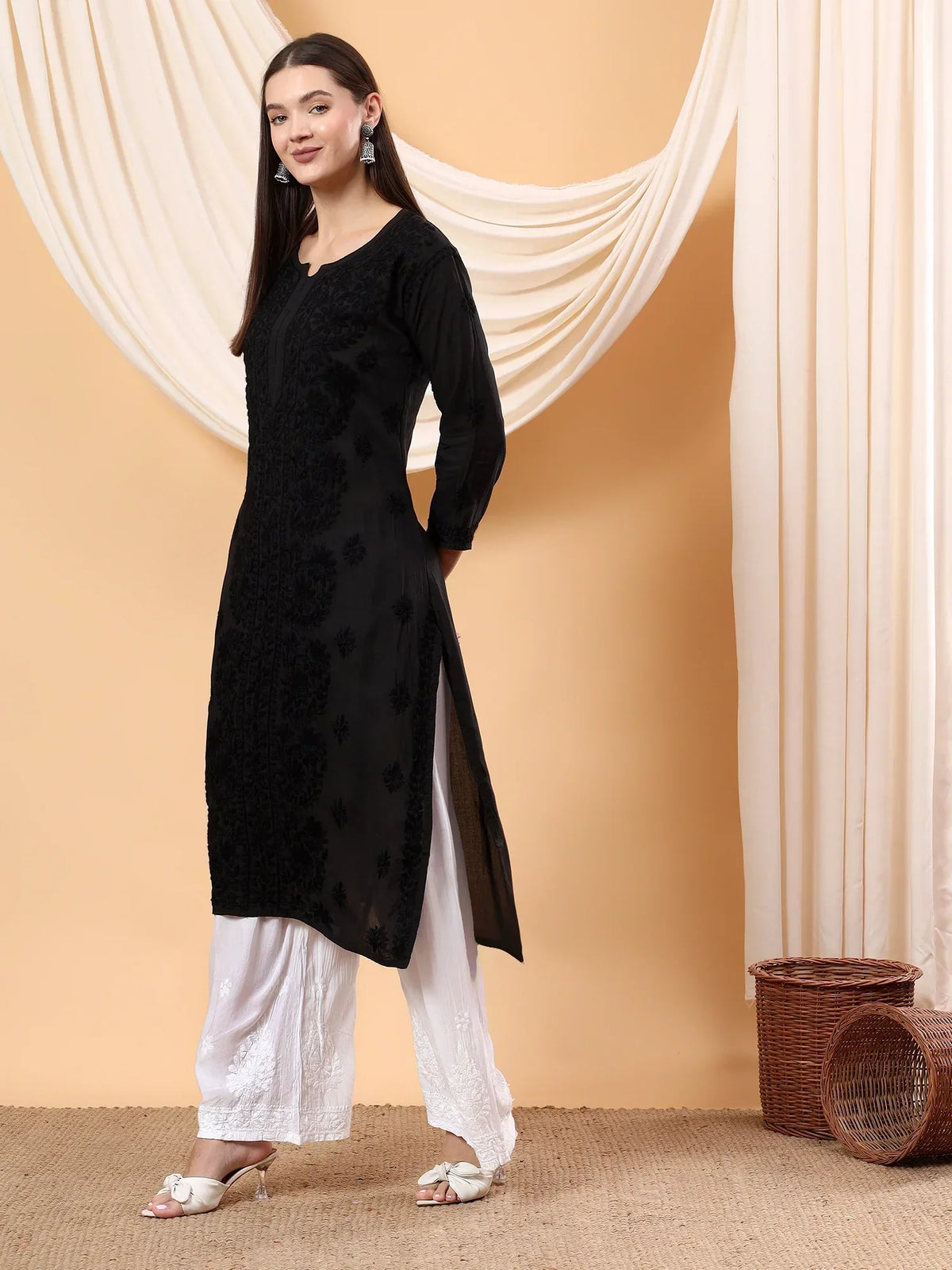 Alina Chikankari Modal Straight Kurta (Black)