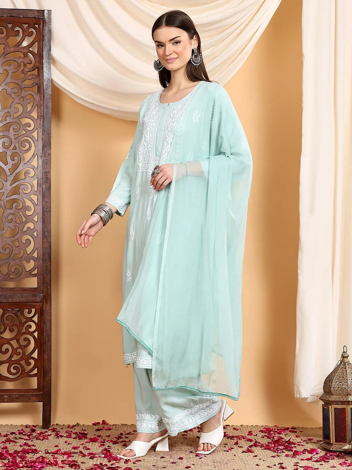 Haya Chikankari Rayon Co-ord Set (Pista Green)